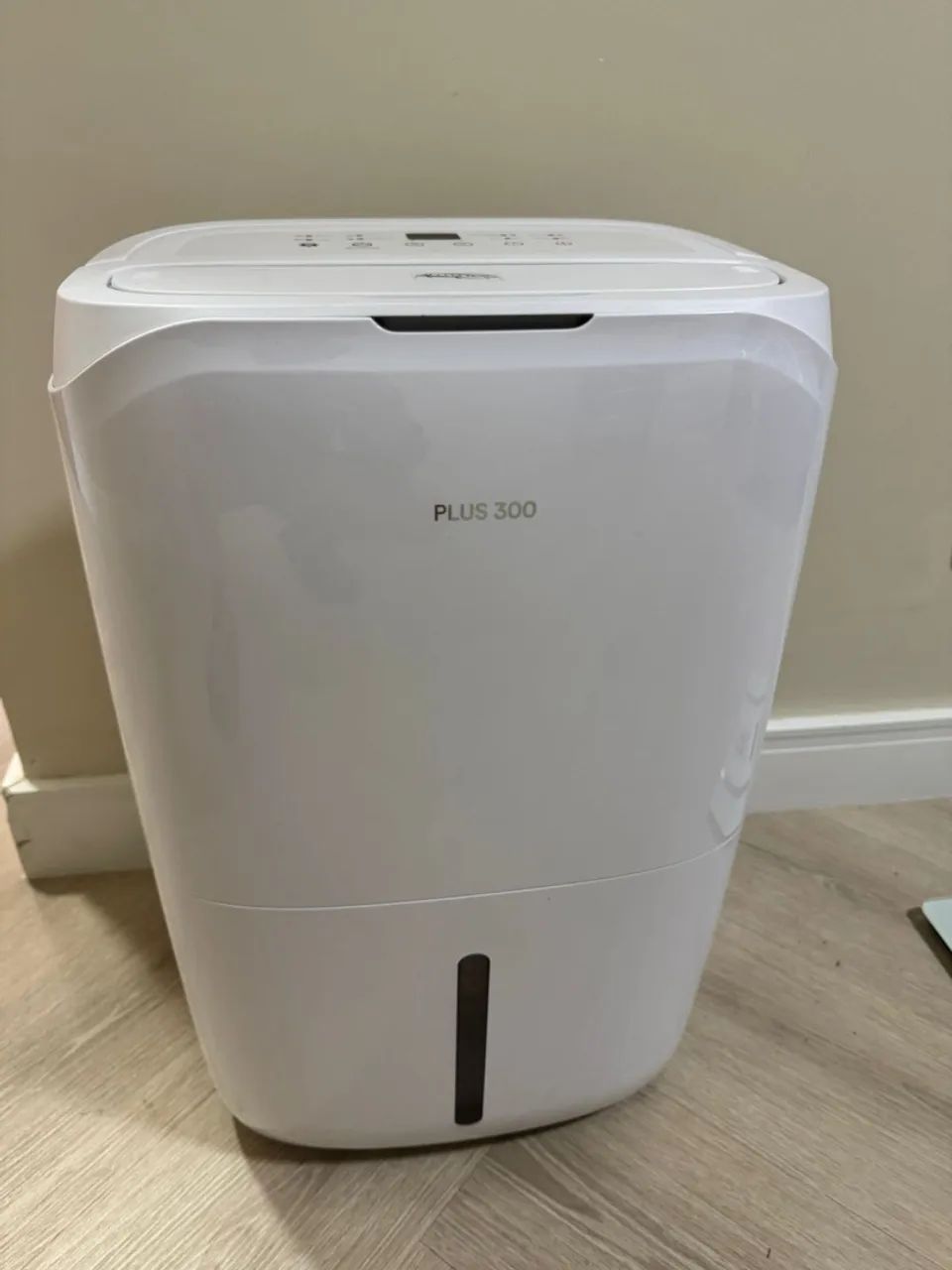 Desumidificador de ar Plus 300 - 127v