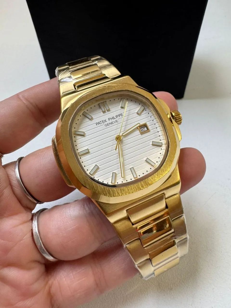 PATEK PHILIPPE NAUTILUS 