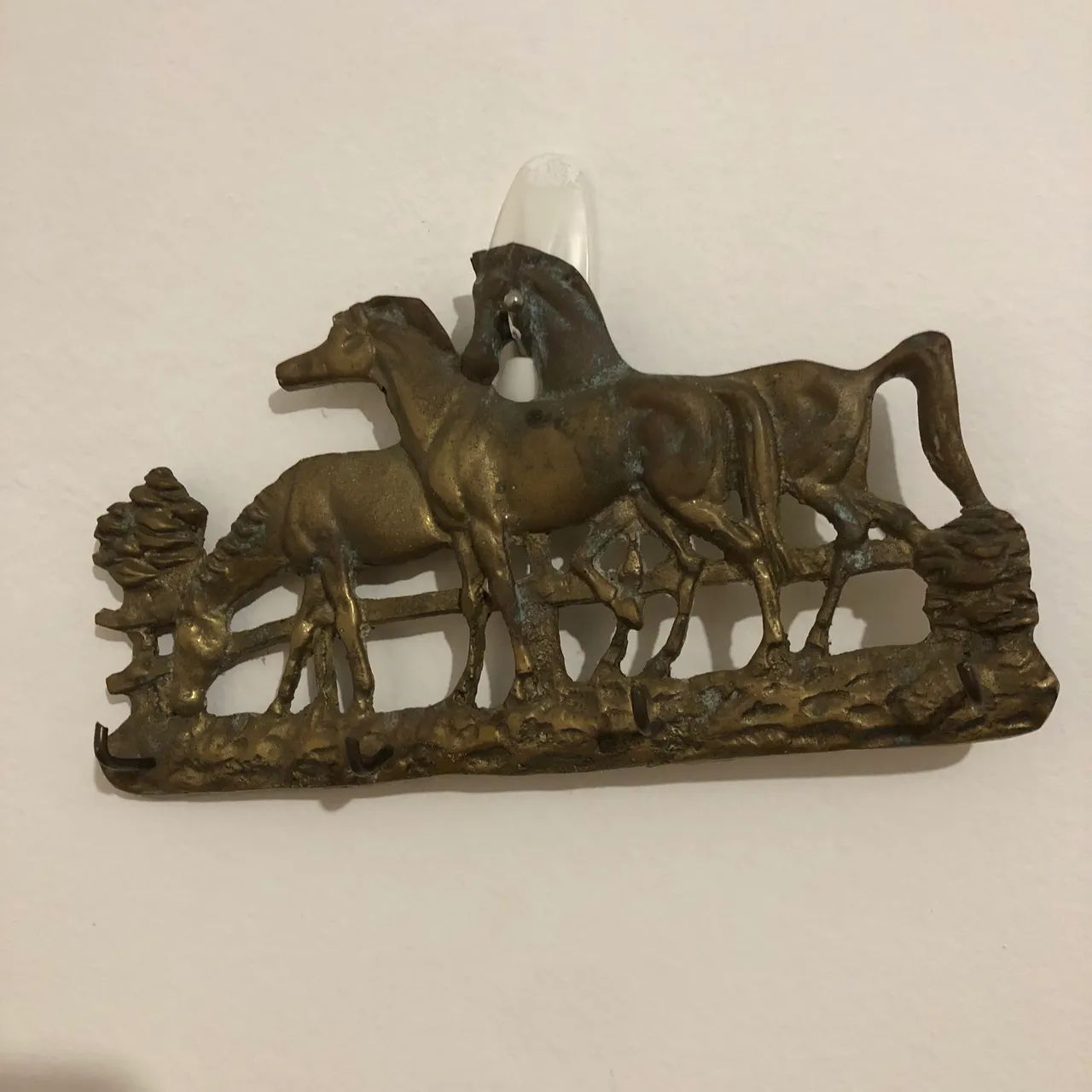 Porta-chaves de bronze cavalos