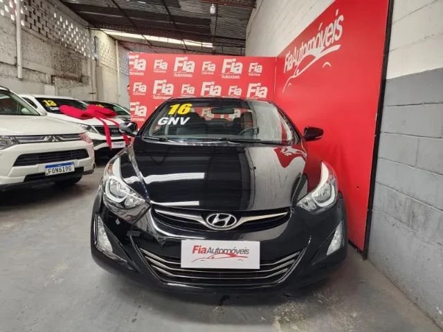 HYUNDAI ELANTRA GLS 2.0  2016 GNV  - Foto 2