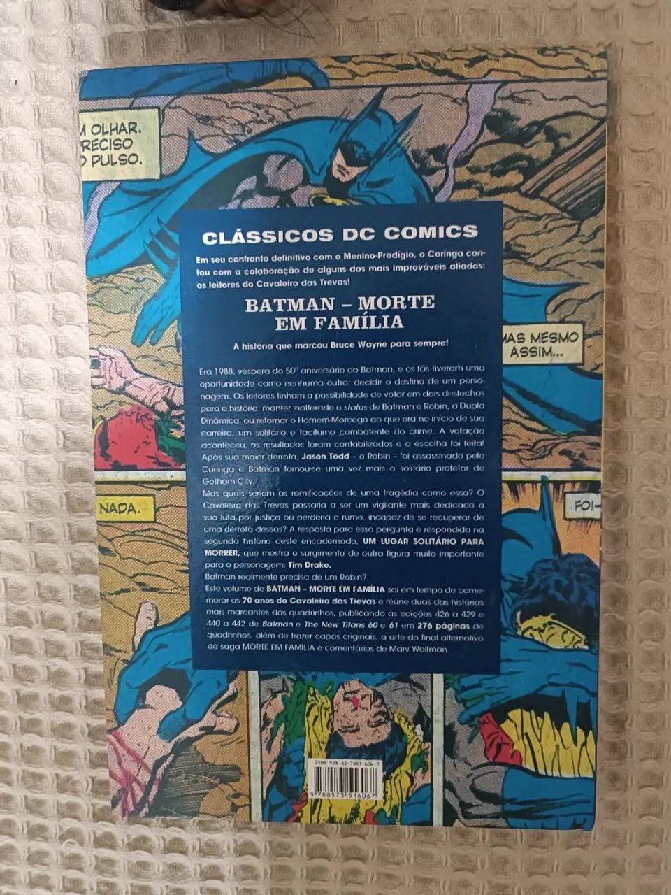 HQ Batman Morte em Família Capa dura - Foto 2