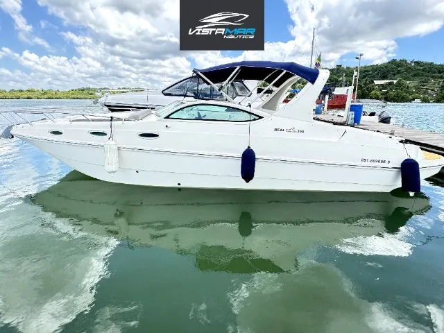 Lancha Real 30 pés com motor 2017