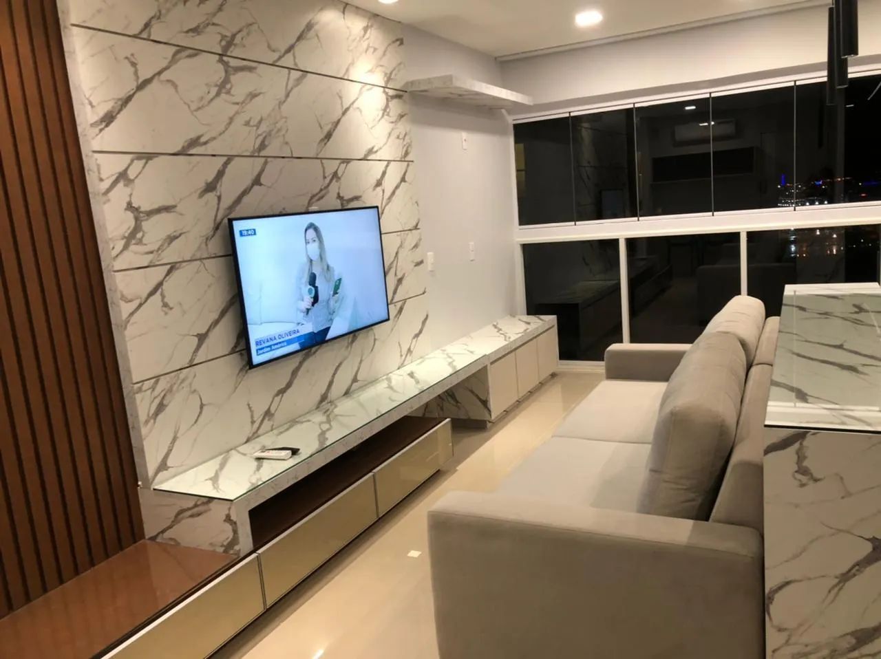 Alugo Flat Mobiliado e Decorado 47m2 1 Vaga Jardim Goiás - Goiânia - GO - Foto 4