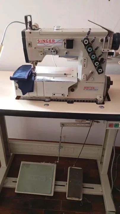 Galoneira Singer  - Foto 2