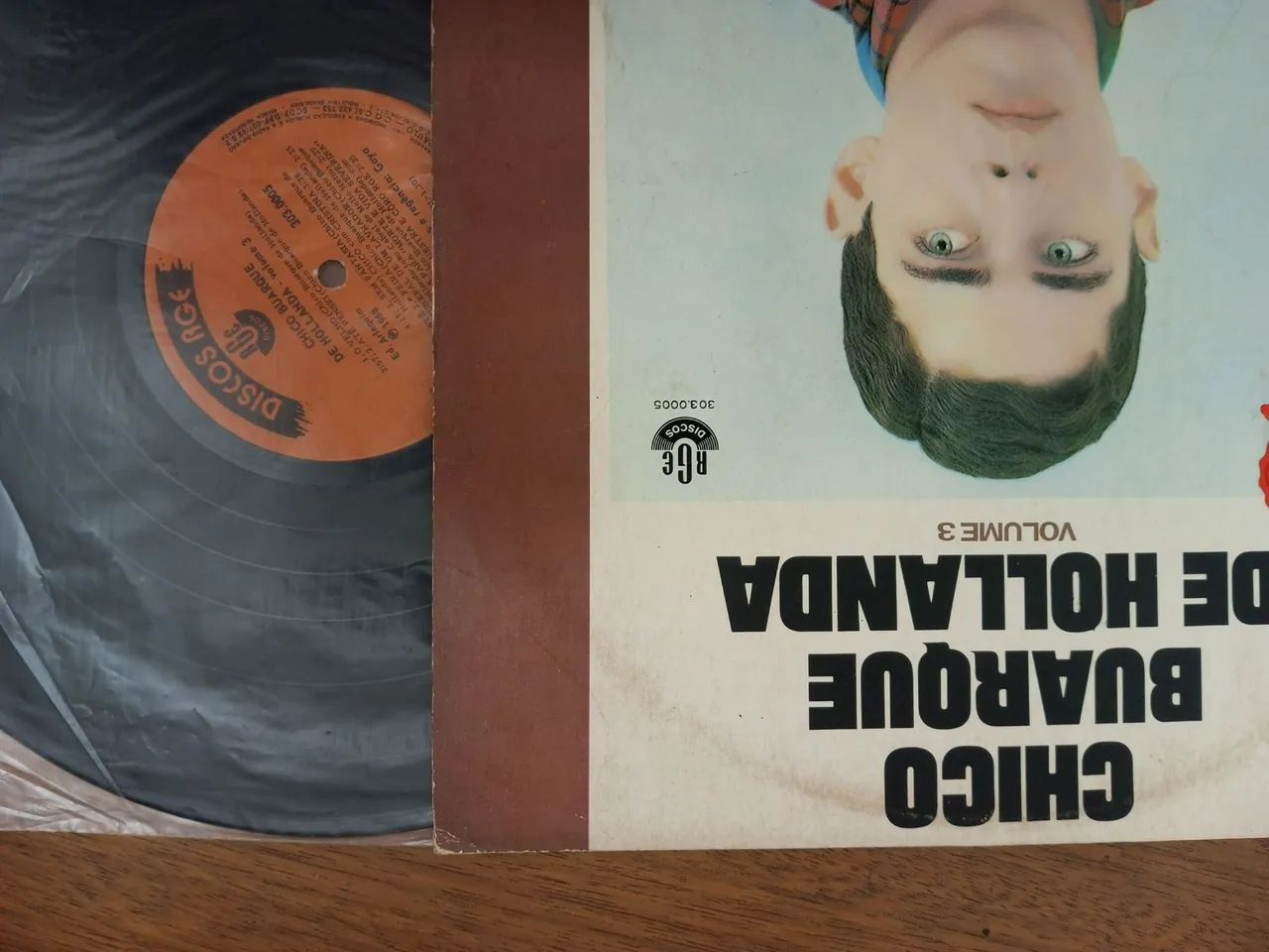 **PraSair** LP Chico Buarque - Volume 3 (otimo estado) - Foto 4