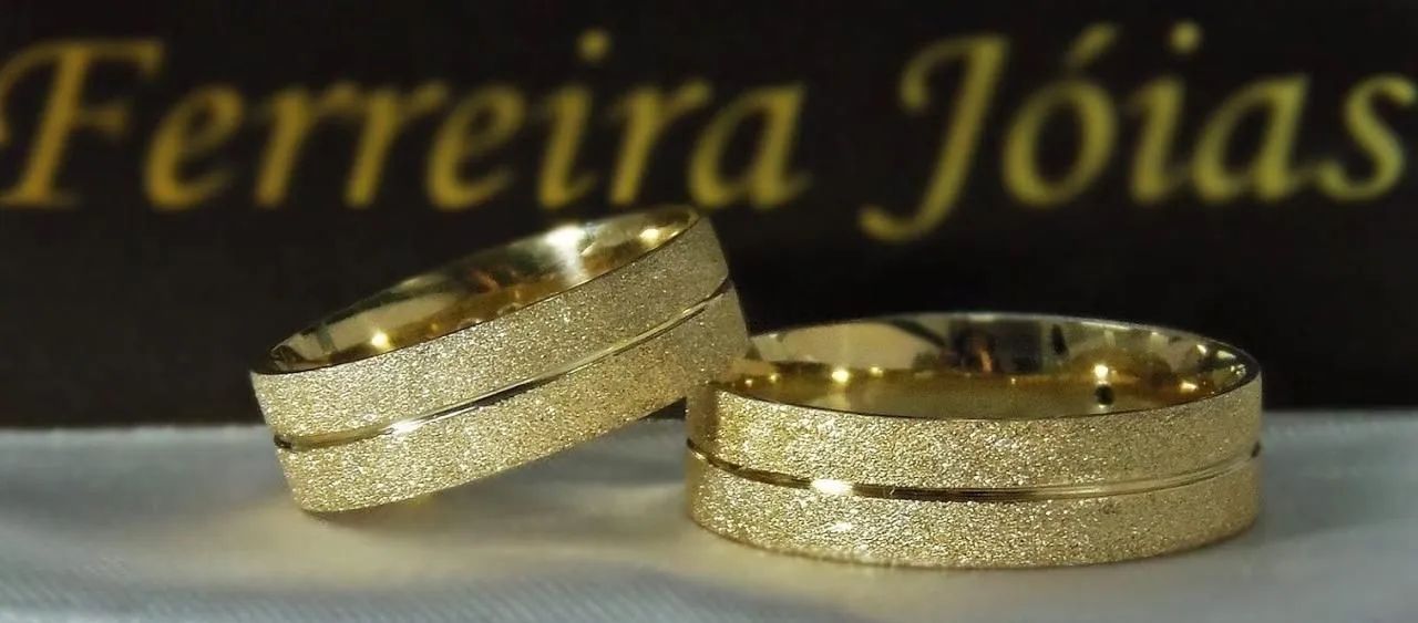Par de aliança em Ouro 10k 