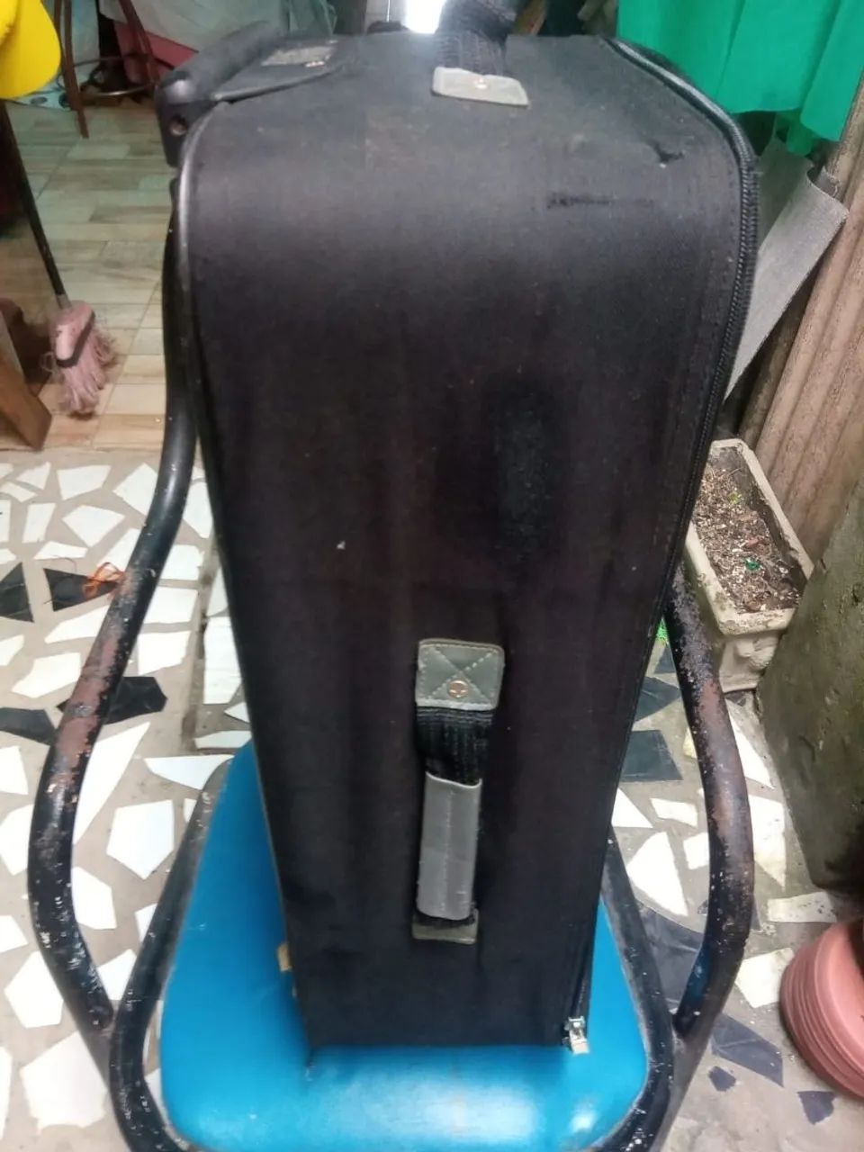 R$100 Mala de viagem 15kg - Foto 4