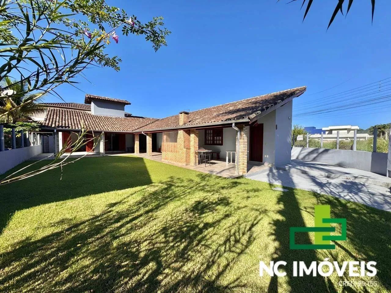 VENDE-SE LINDA CASA NO RESIDENCIAL MAR VERDE  CARAGUATATUBA/SP. - Foto 4