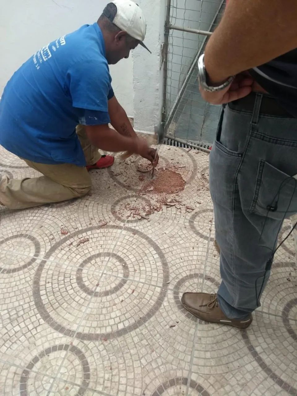 Desentupimentos Dedetizadora caça Vazamentos * - Foto 6