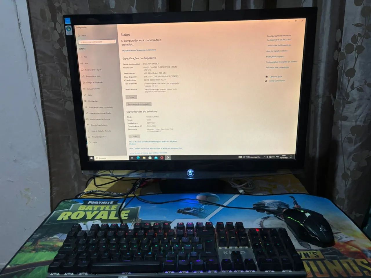 Computer64385506995330122