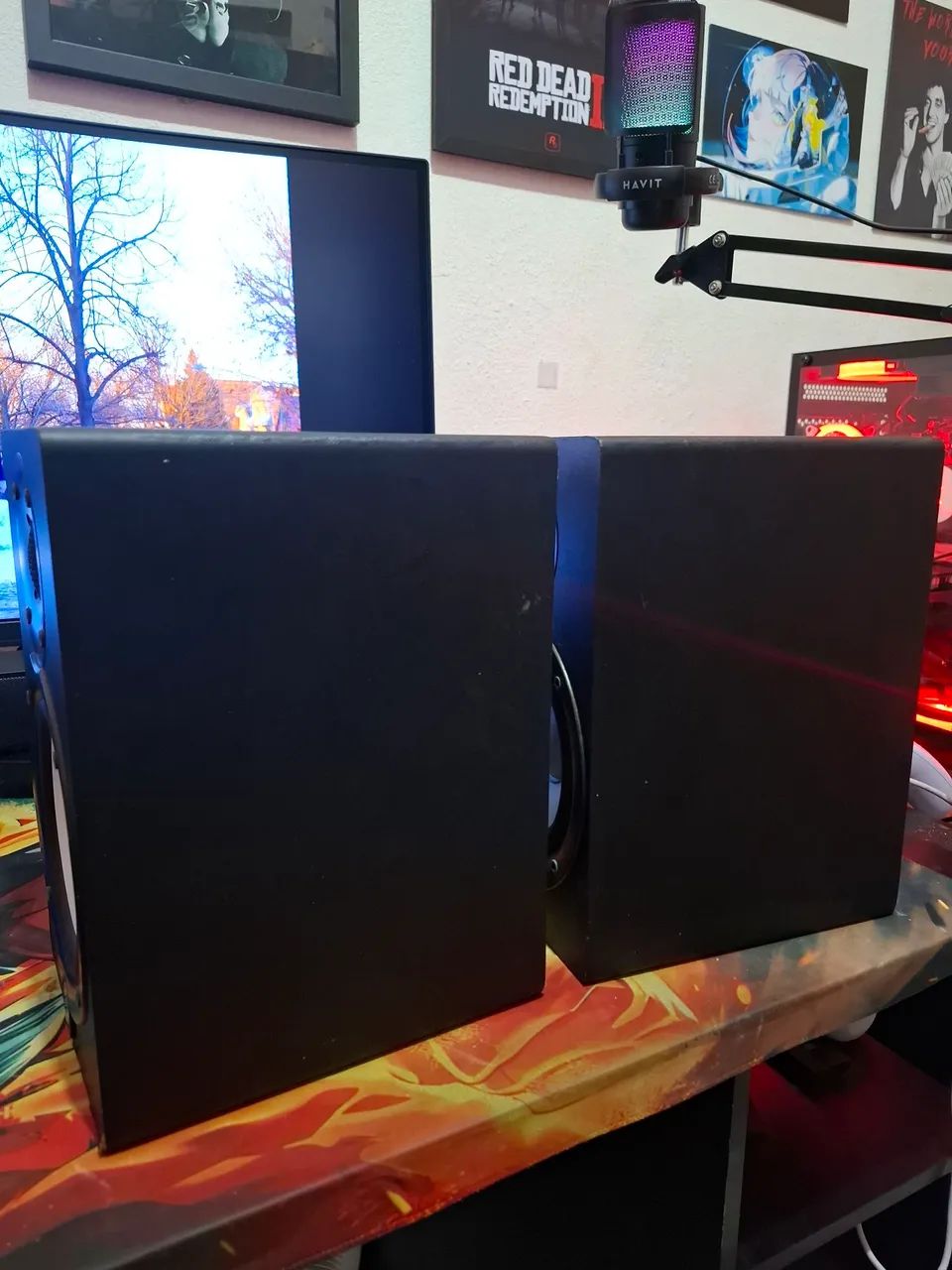 HS5 PAIR OF REFERENCE MONITORS+POWER CABLES AND XLR TO P2 CABLES64595542609411123