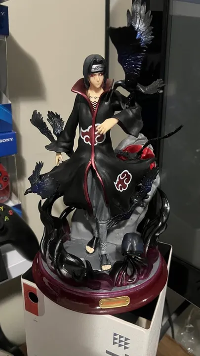 Action figure ITACHI UCHIHA