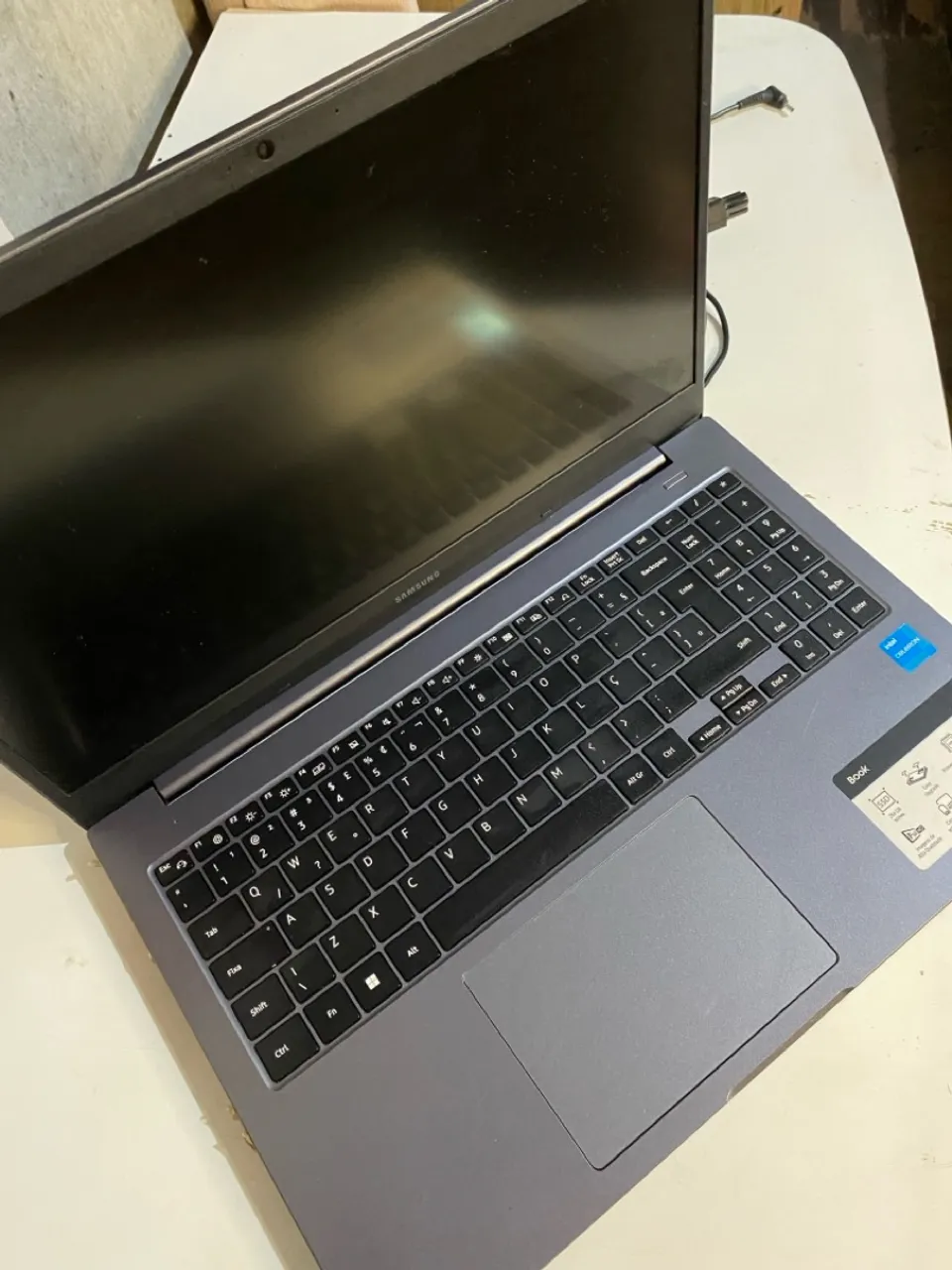 Notebook Samsung - Ótimo Estado Modelo AD409f- 222GB