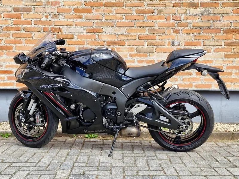 スピッツ Jogo Rodas Mitsubishi L200 OFF Road Zeus ZWAT3 17x8 6x139 Preto