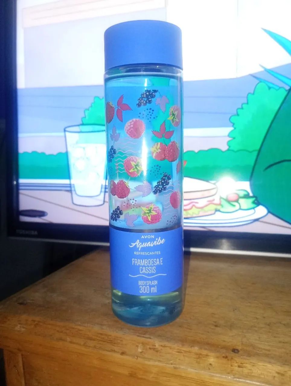 Avon Aquavibe Body Splash Framboesa e Cassis 300ml