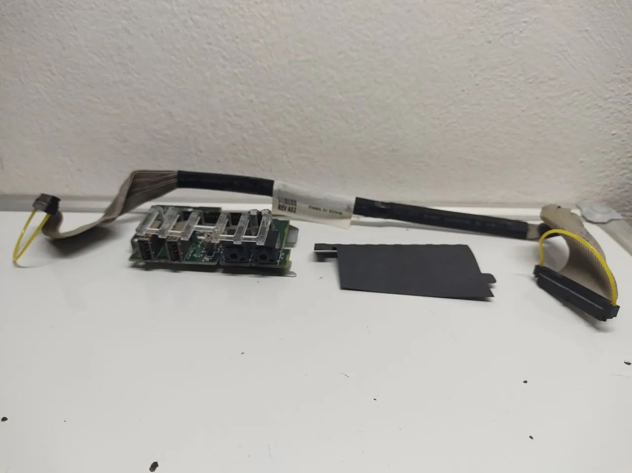 Reposição original Dell - painel frontal + cabo flat OptiPlex 740 - estado impecável