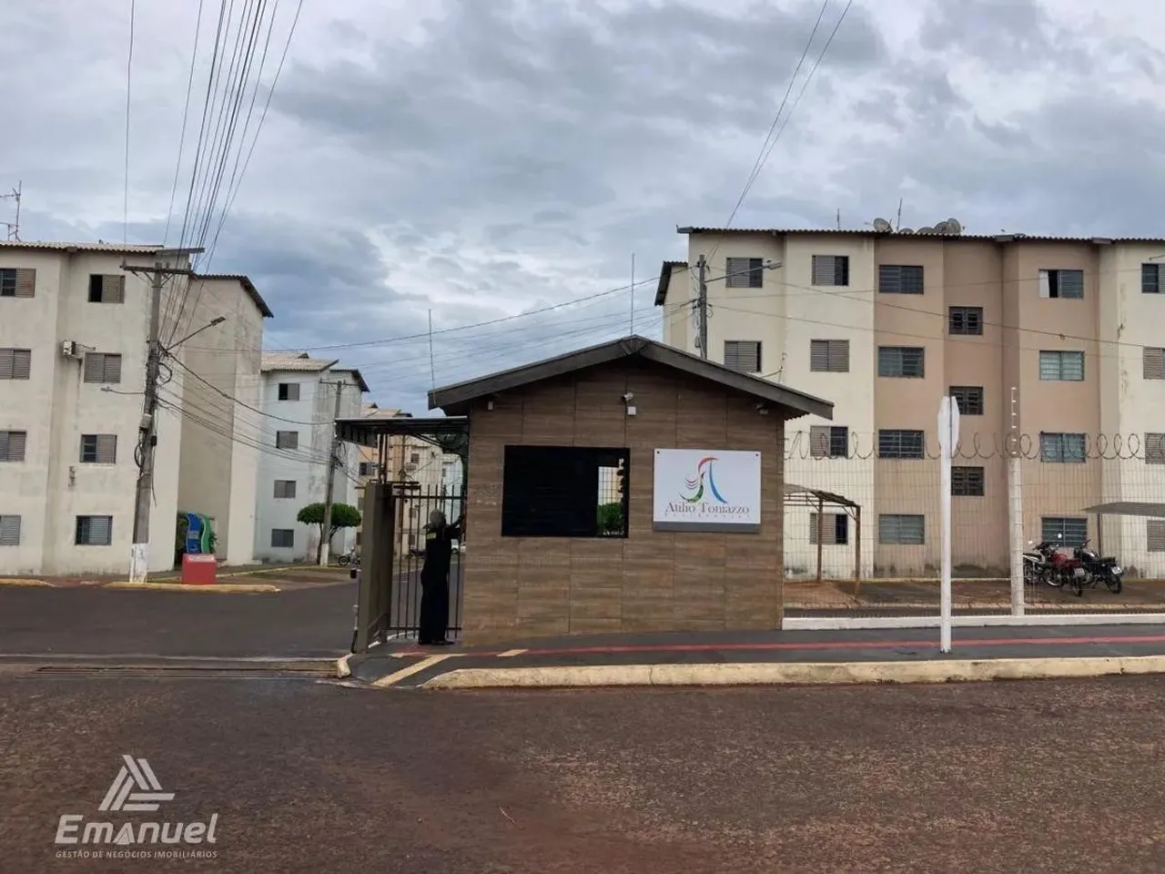 603 - APARTAMENTO A VENDA NO CEL ANTONINO