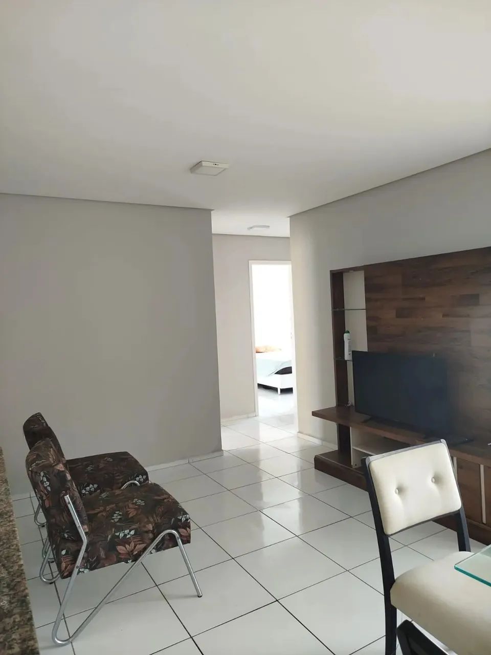 Thailson / Alugo apartamento mobiliado no condomínio Cajuina