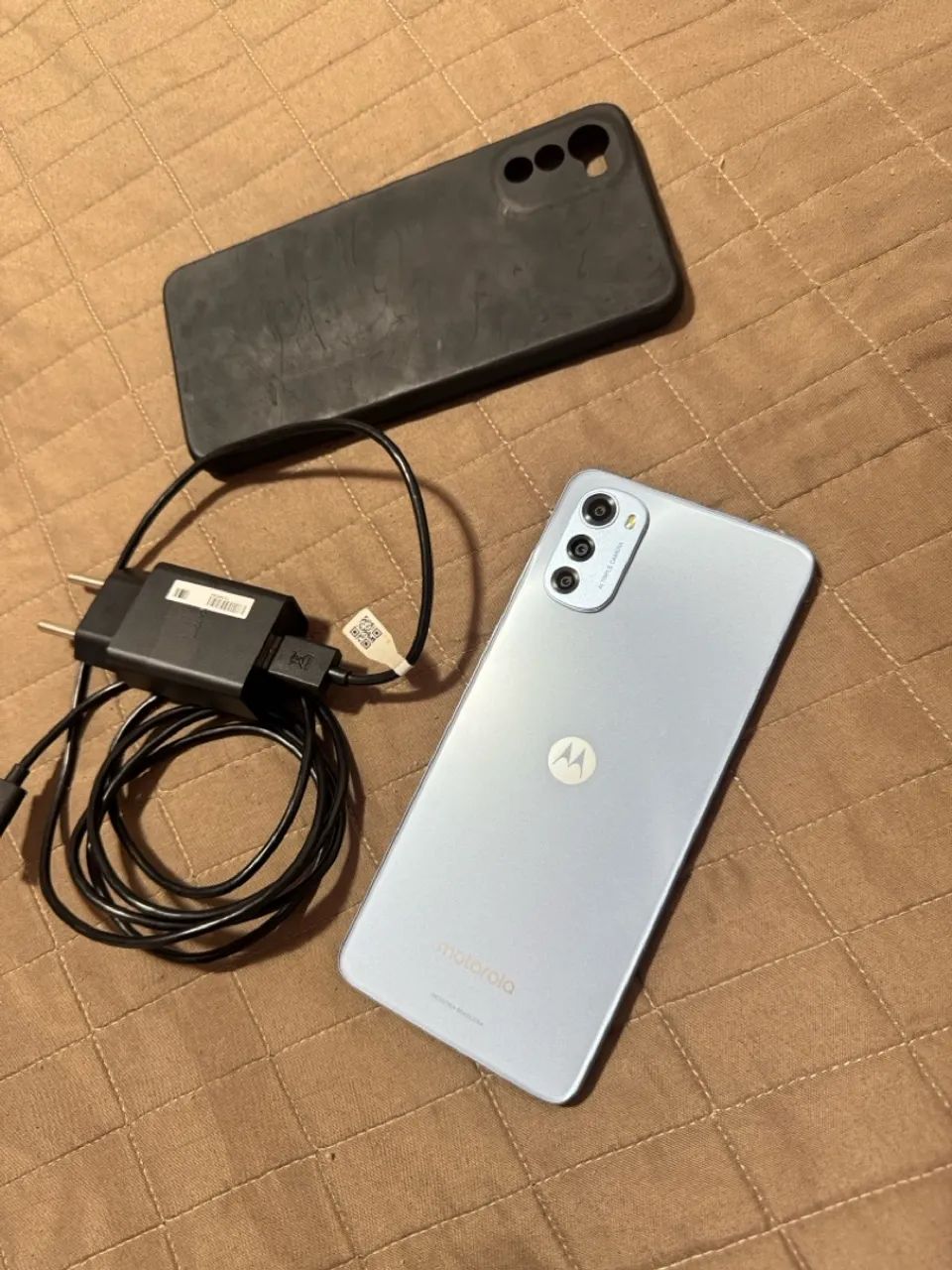 Moto E32 -  64 GB  - Foto 2