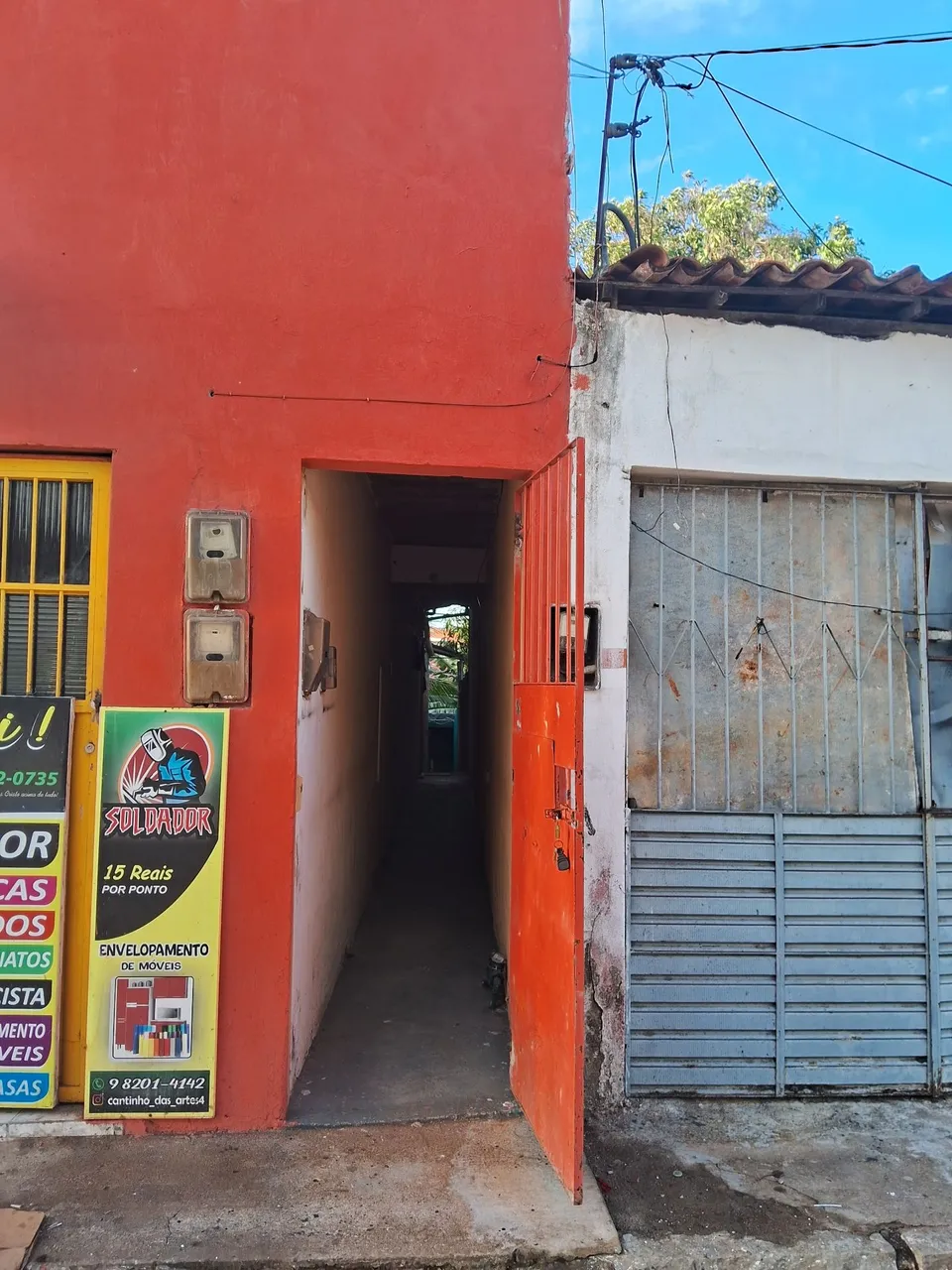 Casa no Jacitinho Vendo ou troco por carro ..