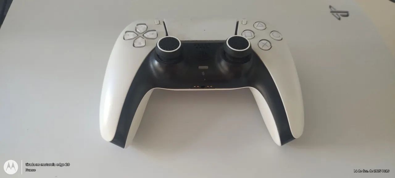 PS5 console 825 giga seminovo - sem defeitos - Foto 2