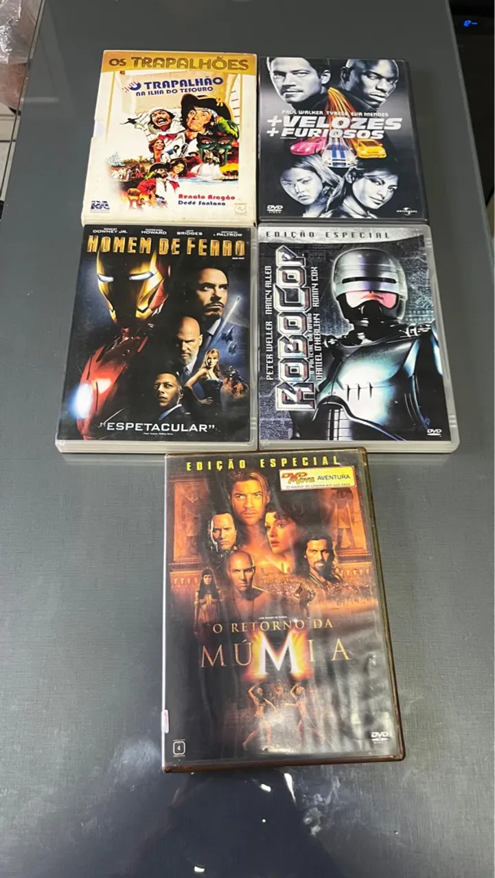 DVDs, jogos de PC e jogo de PS3
