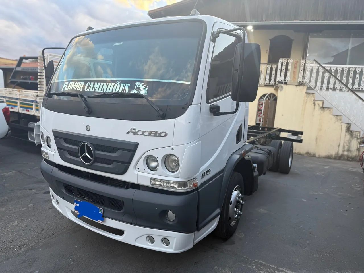 MB Accelo 815 no Chassi ano 2018