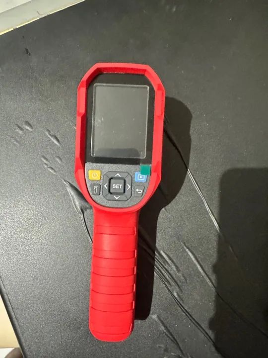 Câmera térmica Uti260b com rastreio