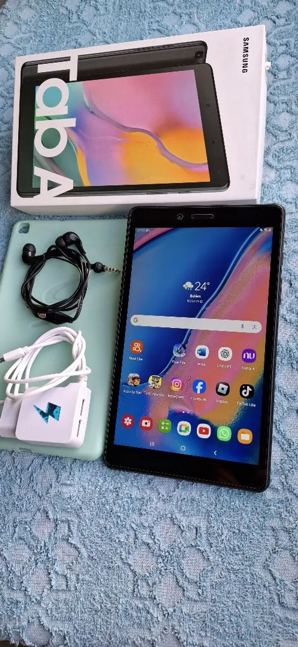Tablet Samsung Tab A NA CAIXA pega Chip faz Ligacao 32Gbs e 8 polegadas (Aceito cartao )