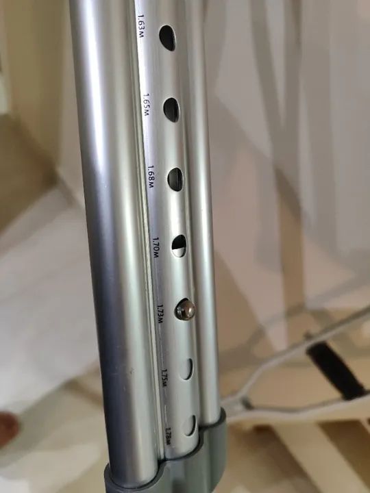 Muletas axilar Mercury novas - 178 cm - Foto 2