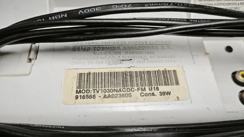 Tv1030 Toshiba 10 Polegadas 110v E Dc 12v/24v Radio Fm - Foto 3