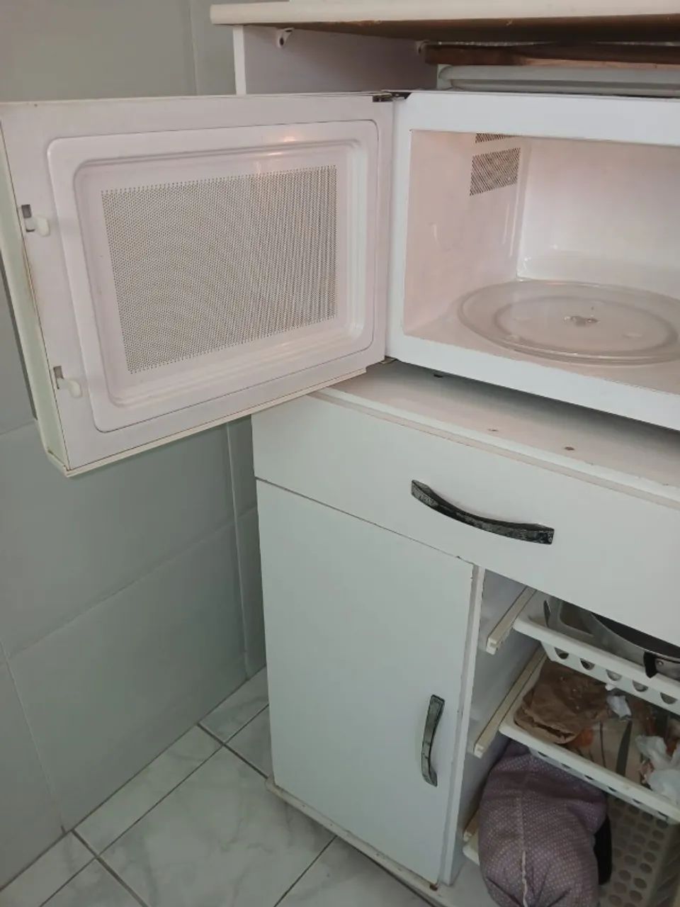 Microondas Eletrolux com Bancada - Vale muito a pena