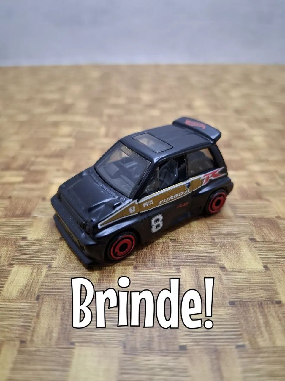 Kit 2 HotWheels + 1 brinde! - Foto 4