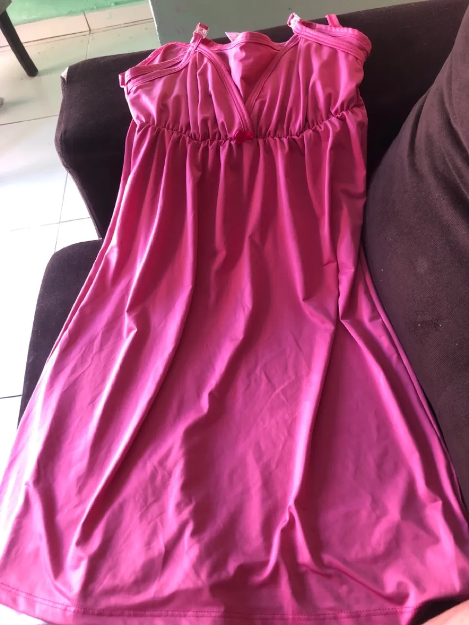 Vestido Rosa Fluido - Perfeito para o Verão!