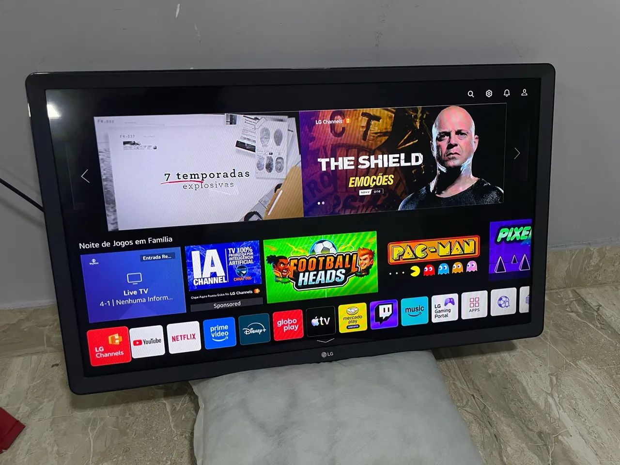 Vendo uma Tv LG smart 32 polegadas 