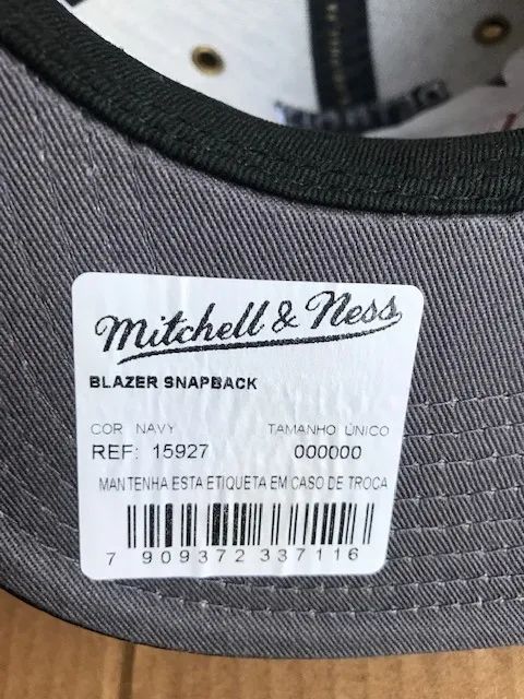 BONÉ MITCHELL & NESS DETROIT RED WINGS - Foto 2