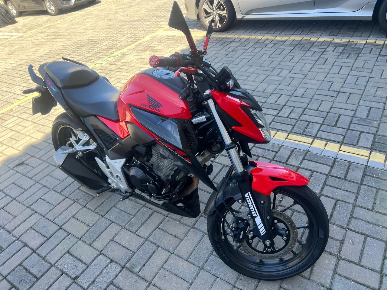 Honda cb300  - Foto 2