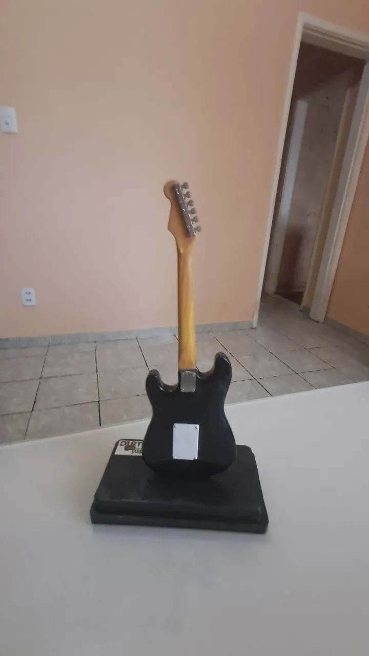 Miniatura de guitarra - Foto 2