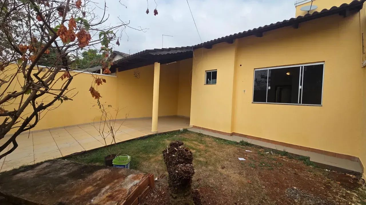 Casa Espaçosa 3 quartos com Suíte Quintal - Foto 4