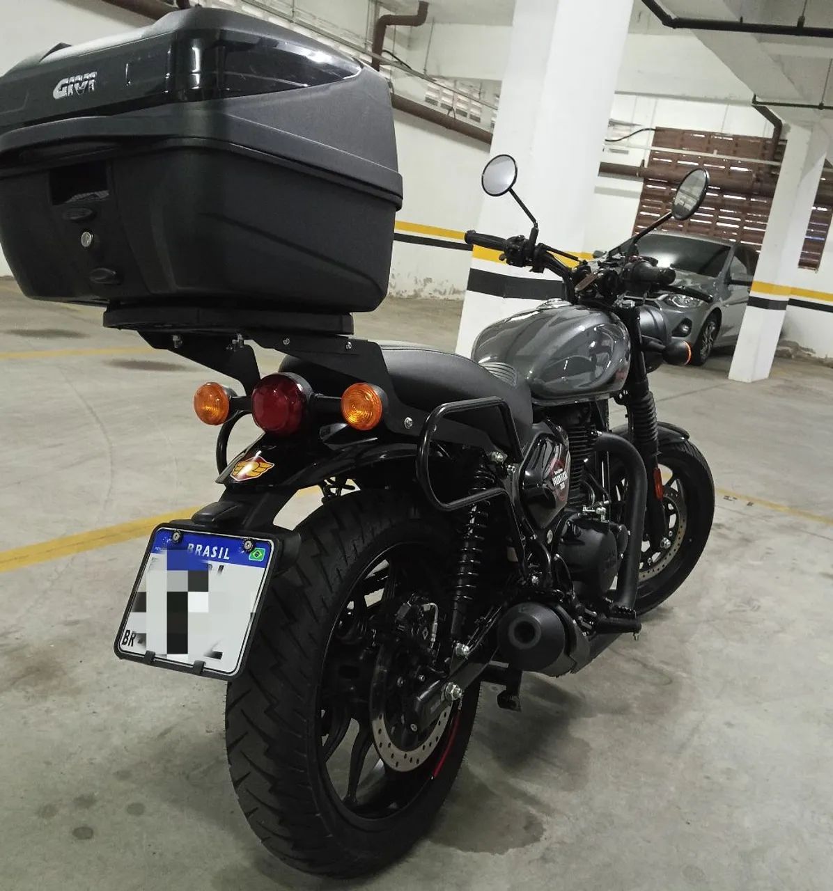 Hunter 2026 com vários acessórios - Foto 2