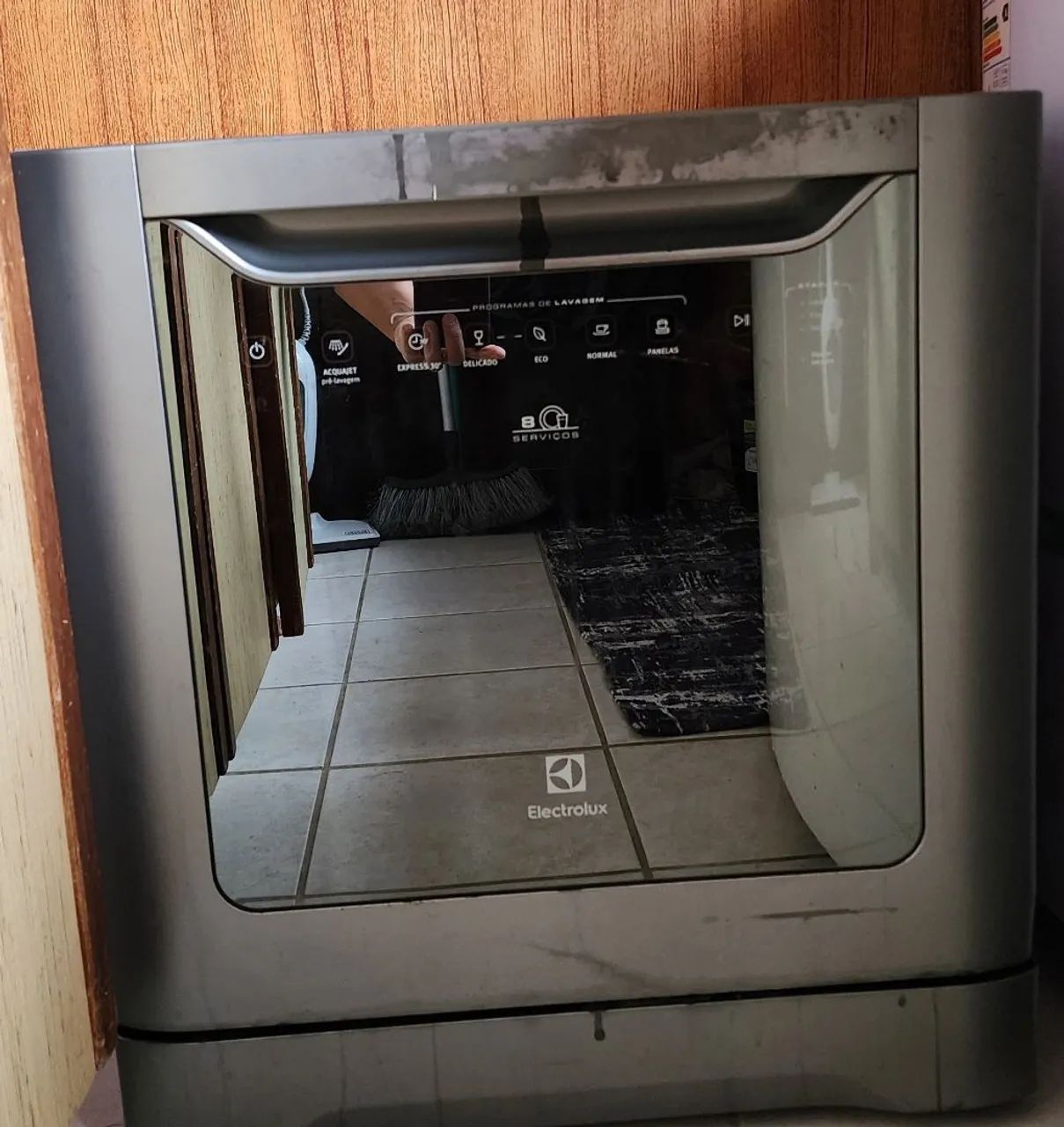 Lava louça 8 serviços Electrolux  - Foto 3