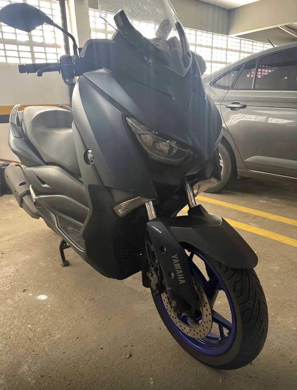 Yamaha Xmax super conservada  - Foto 3