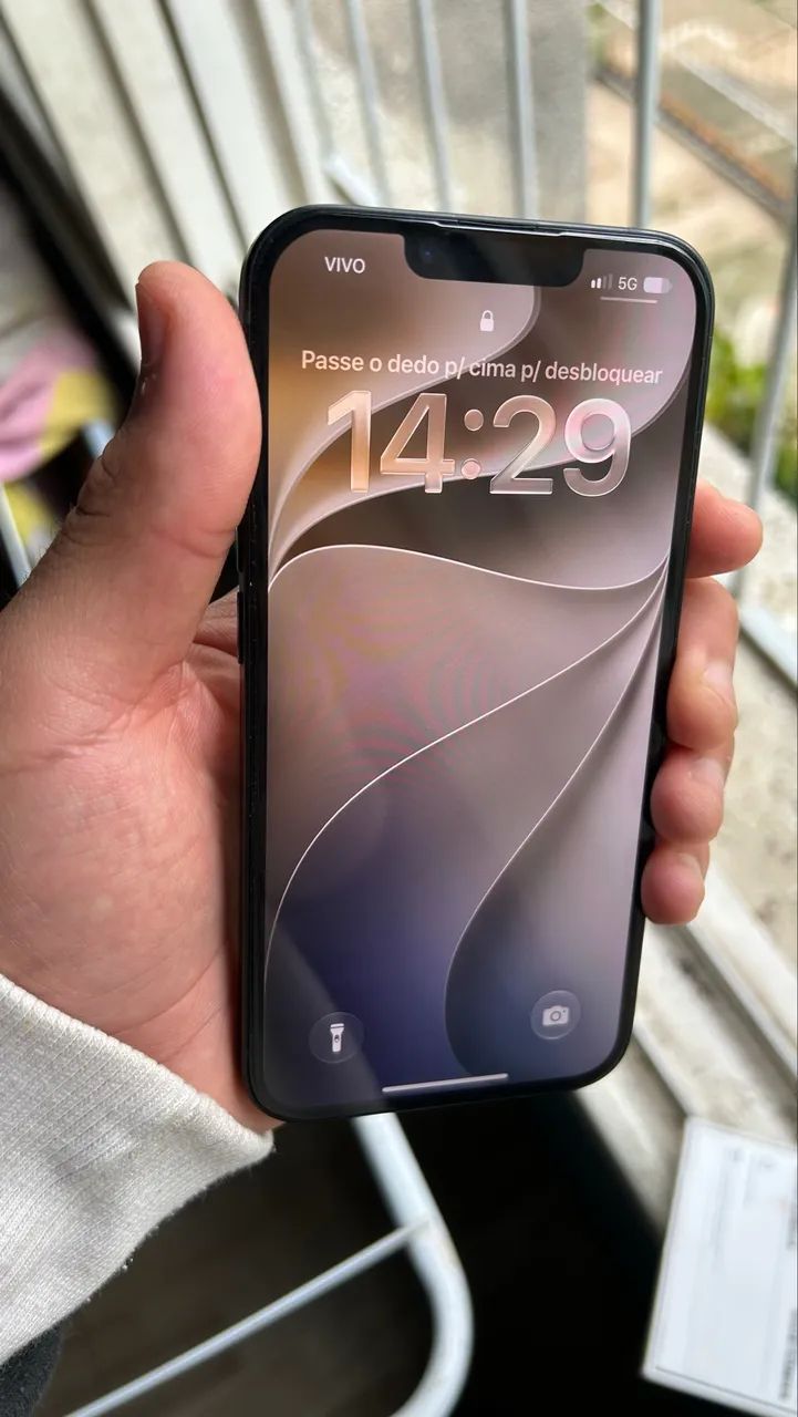 iPhone 16e - Foto 3