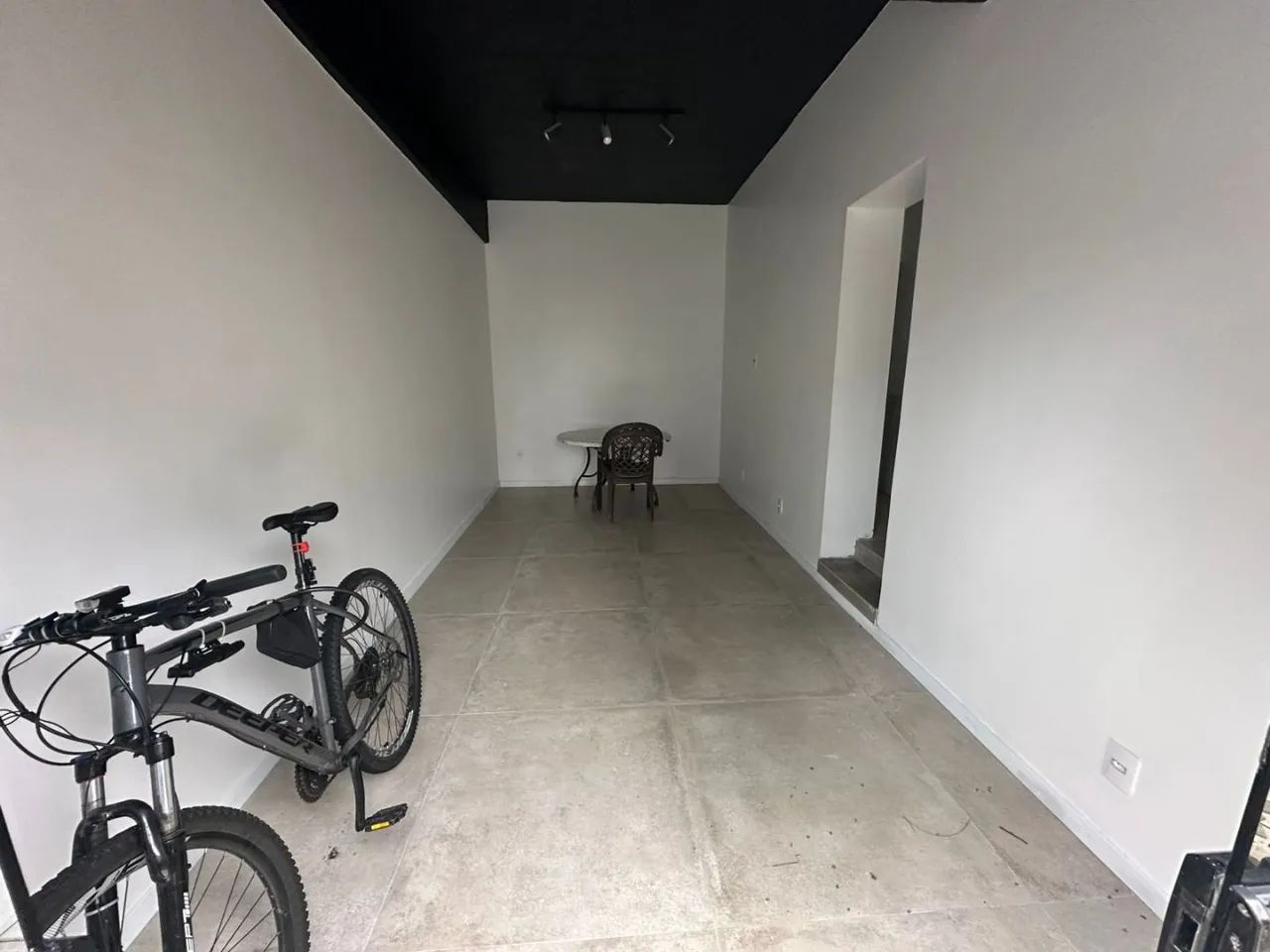 Locação | Loja Comercial de 23 m² com 2 vagas - Coqueiros, em Florianópolis. - Foto 5
