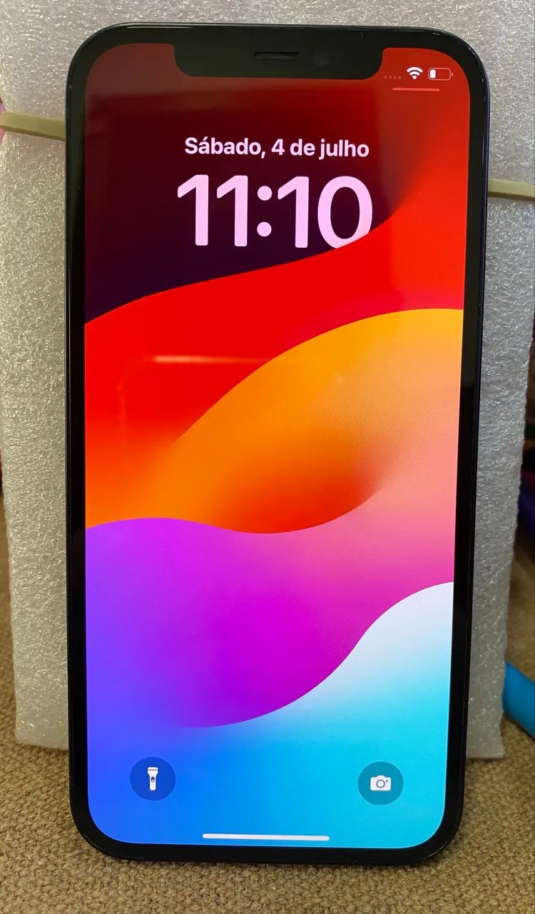 iPhone 12 - 64 GB, preto - Foto 2