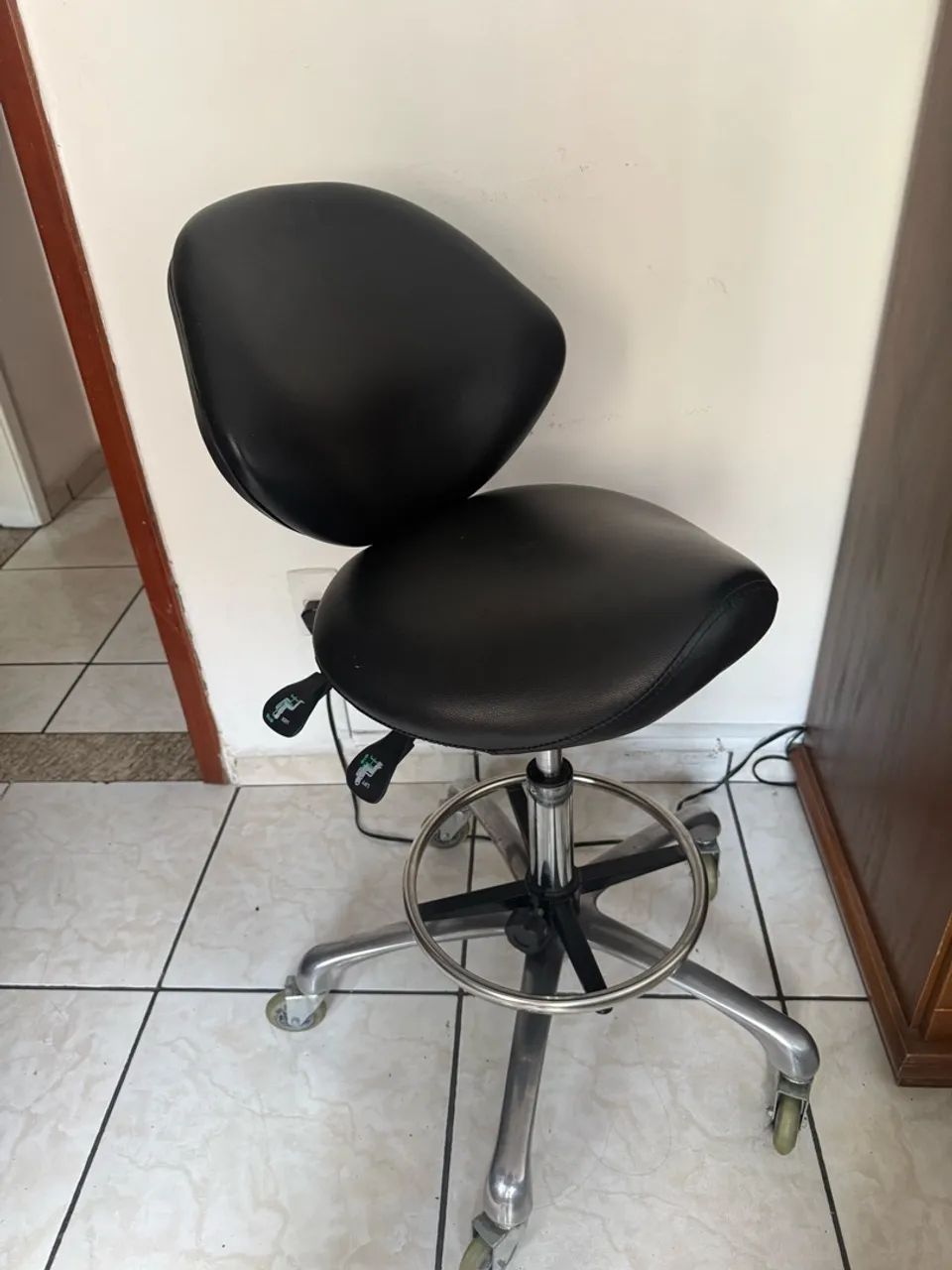 Vendo mocho seminovo 