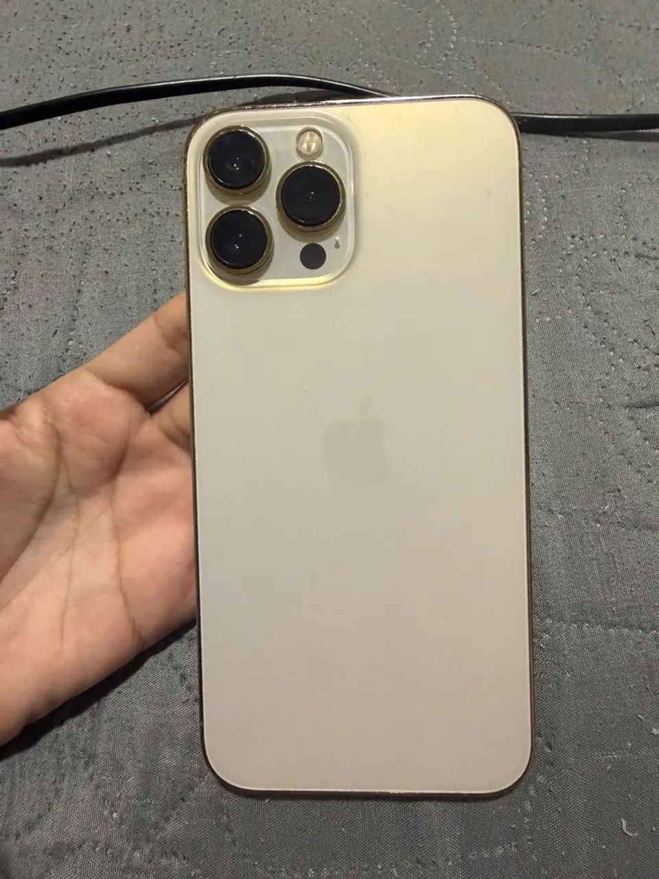 iPhone 13 Pro Max novo