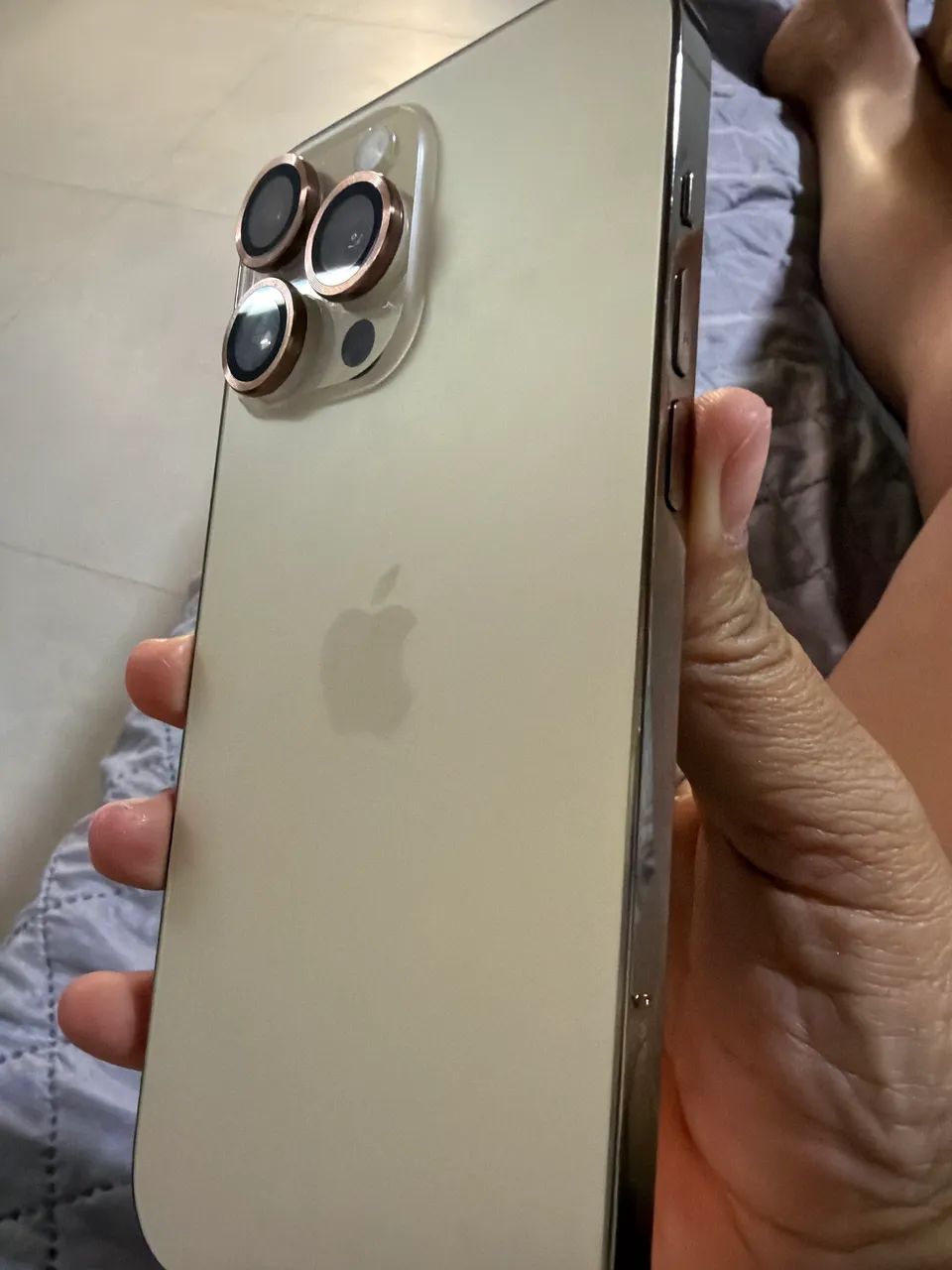 iPhone 14 Pro Max  - Foto 2