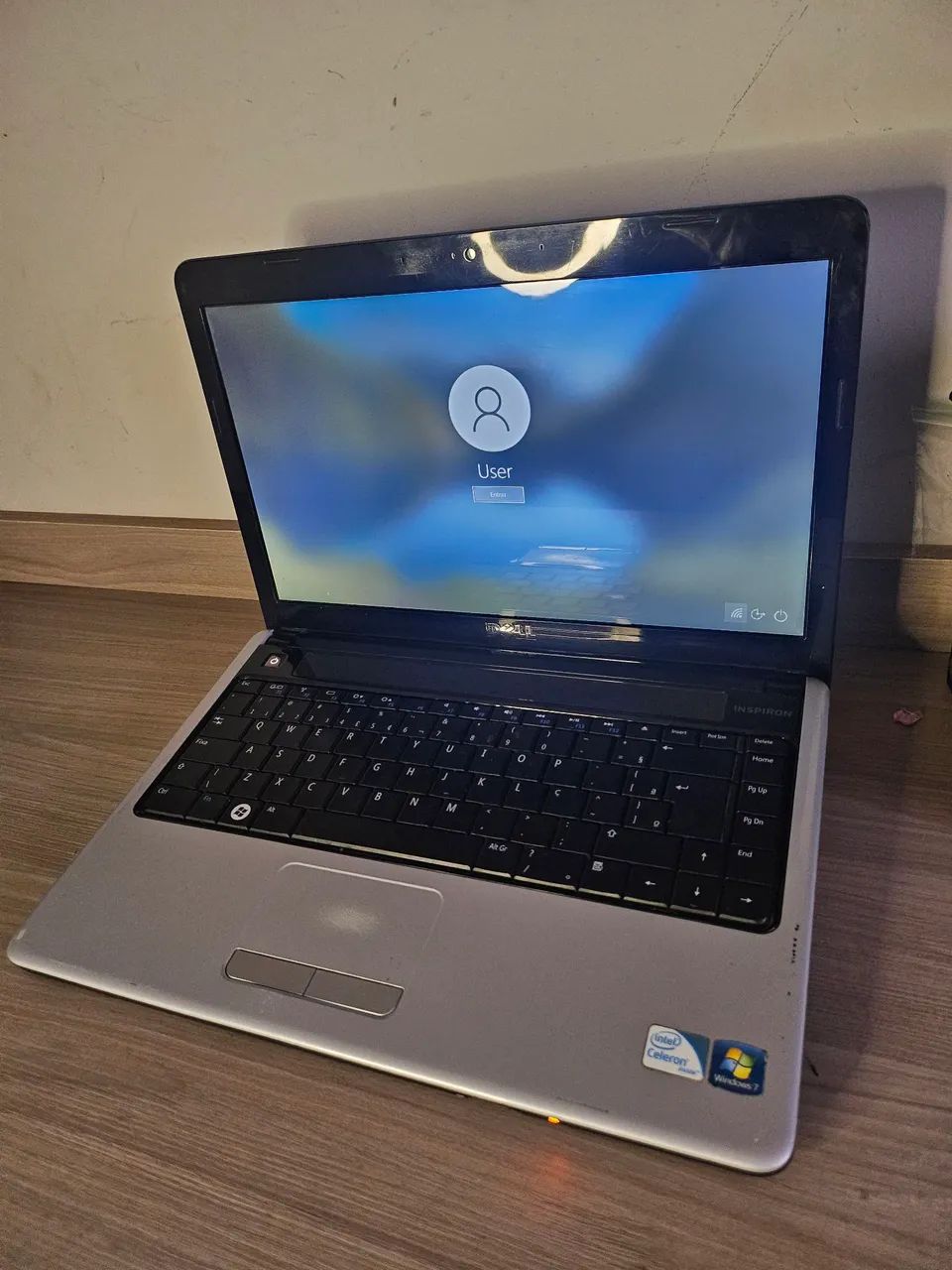 Notebook  Dell 4GB  - Foto 2