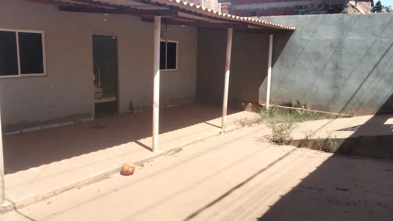 Vendo uma casa  - Foto 2